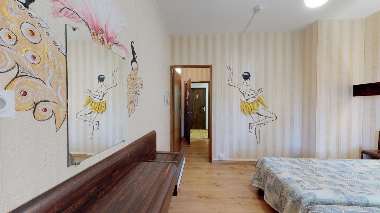 Friendly Auberge Коломье Экстерьер фото