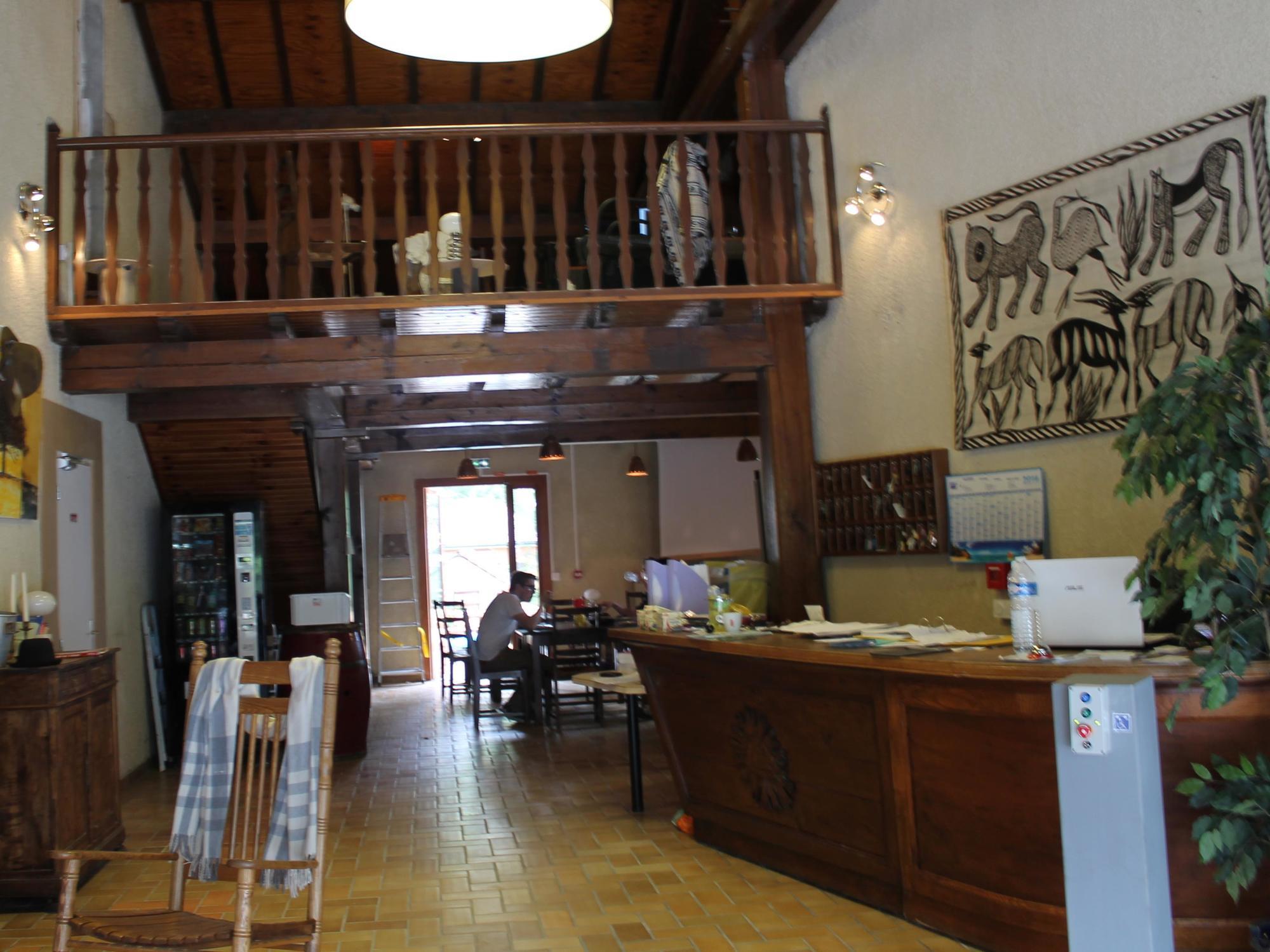 Friendly Auberge Коломье Экстерьер фото